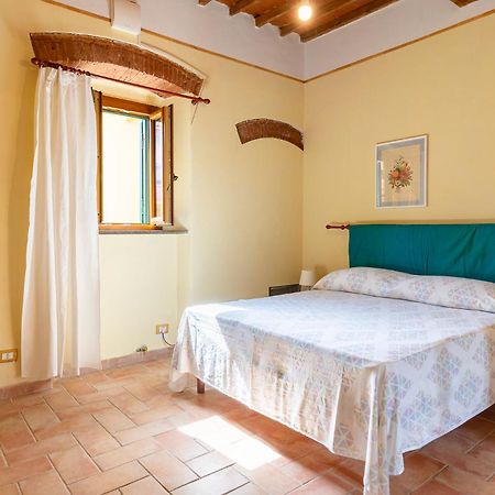 Livorno Yellow Apartament Near The Sea Dış mekan fotoğraf